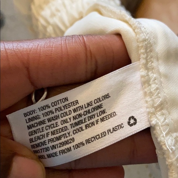 Xhilaration Cream Lace Shorts - Picture 8 of 8